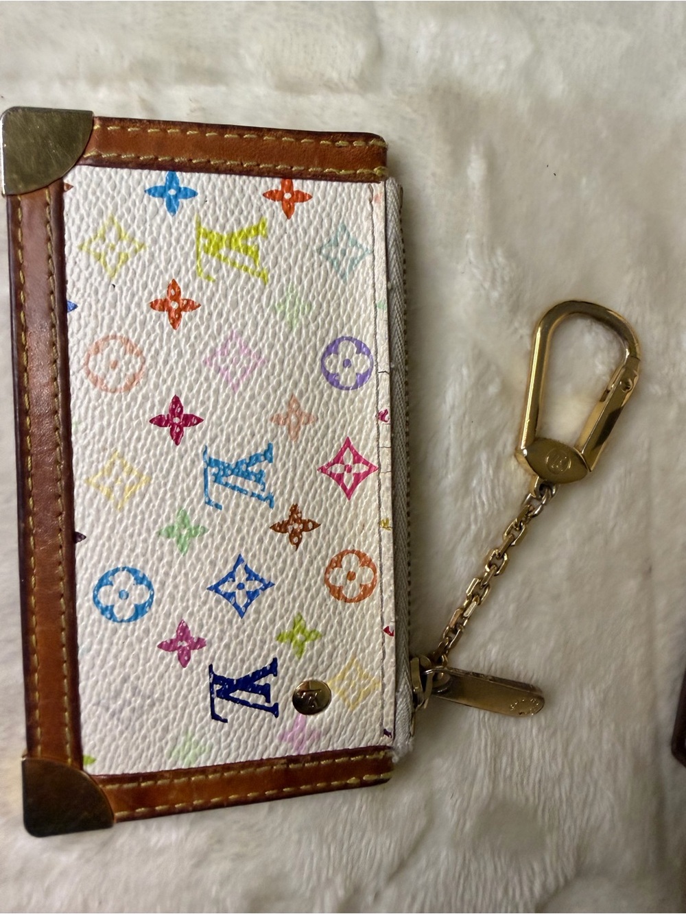 Louis Vuitton Murakami Multicolor Monogram Key Cles with Gold Hardware - Picture 4 of 16